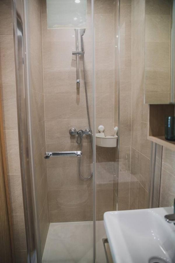 Appartement Tres Beau 1 *